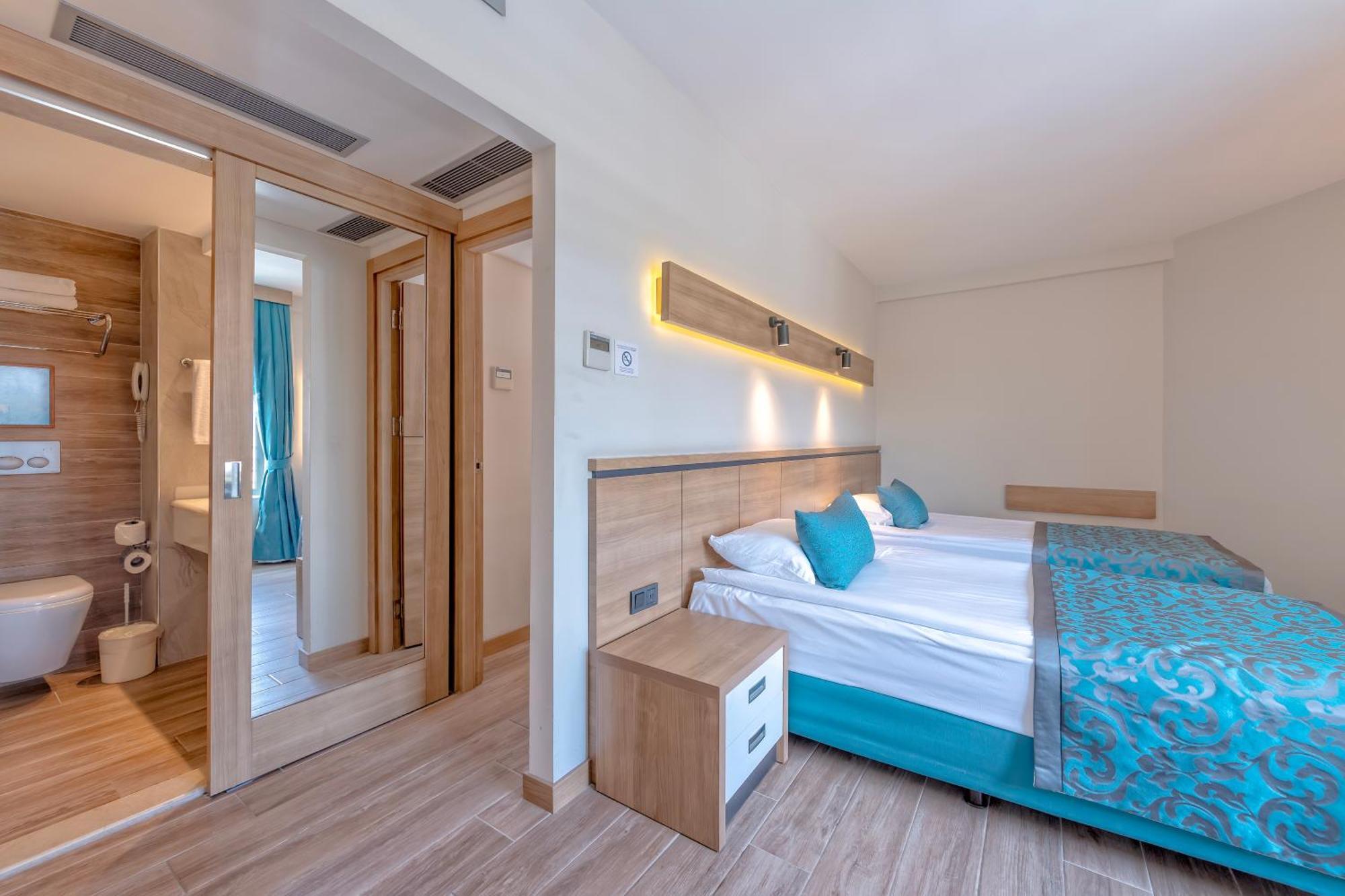 Meryan Hotel - Ultra All Inclusive Okurcalar Bagian luar foto